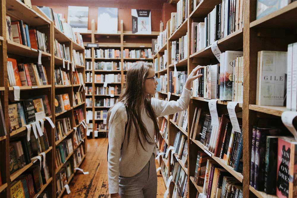 9 self-improvement books for making you a bit better at life