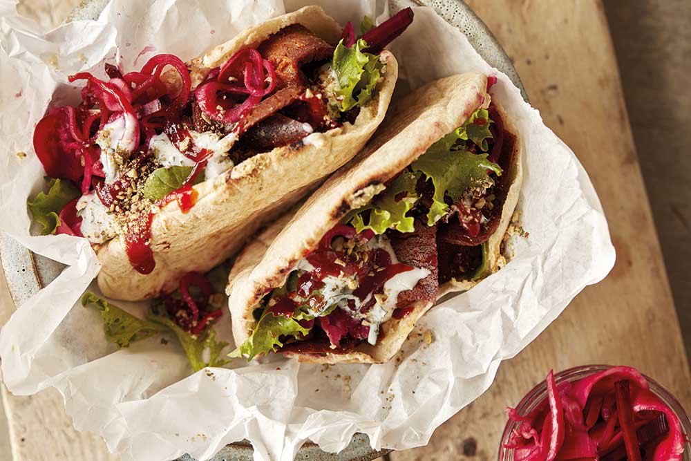 Recipe: Vegan doner kebabs with pink pickle
