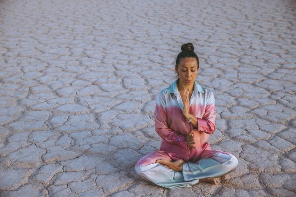 Nicky Clinch meditating