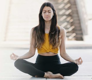 Interview: Hannah Barrett On Her 10-Day Yoga Challenge