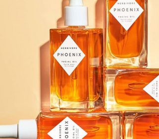 8 natural face oils to pretty up your skin and your shelf